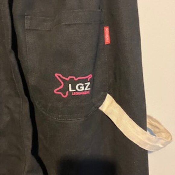 Unisex Aelfric Eden Graffiti Foam Print Cargo pant size Boys XL waist 28 - Picture 4 of 10